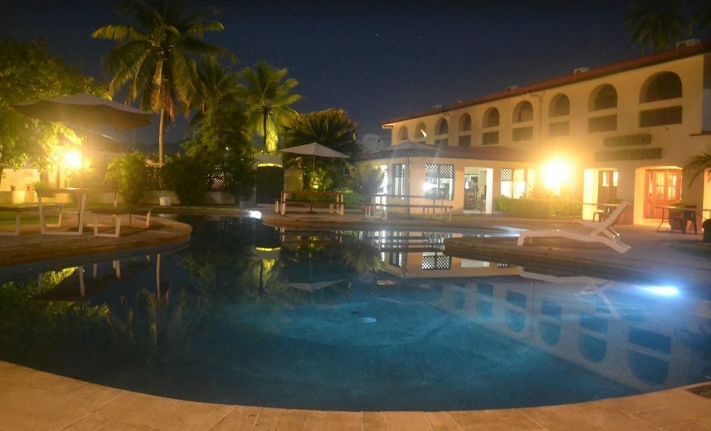 Grand Eastern Hotel Labasa Exterior photo